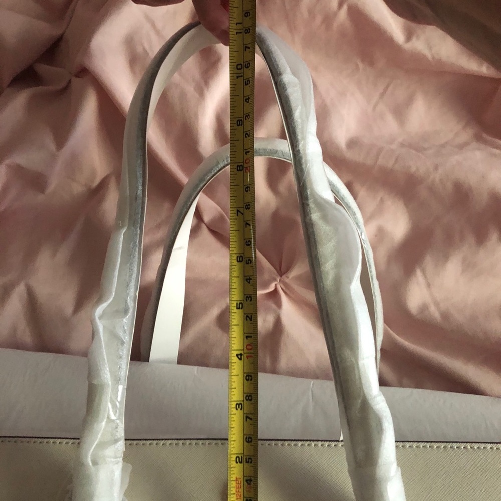 REDUCED! Today only!! New Tory Burch Large Tote - Picture 8 of 8